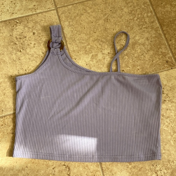 O-Ring Asymmetrical Crop Top - Picture 1 of 2